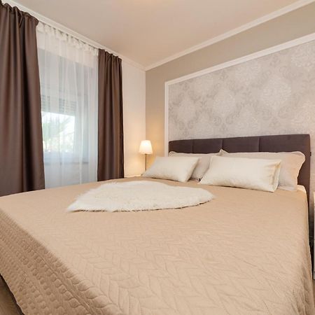 Apartment Miko Sveti Ivan Dobrinjski ภายนอก รูปภาพ