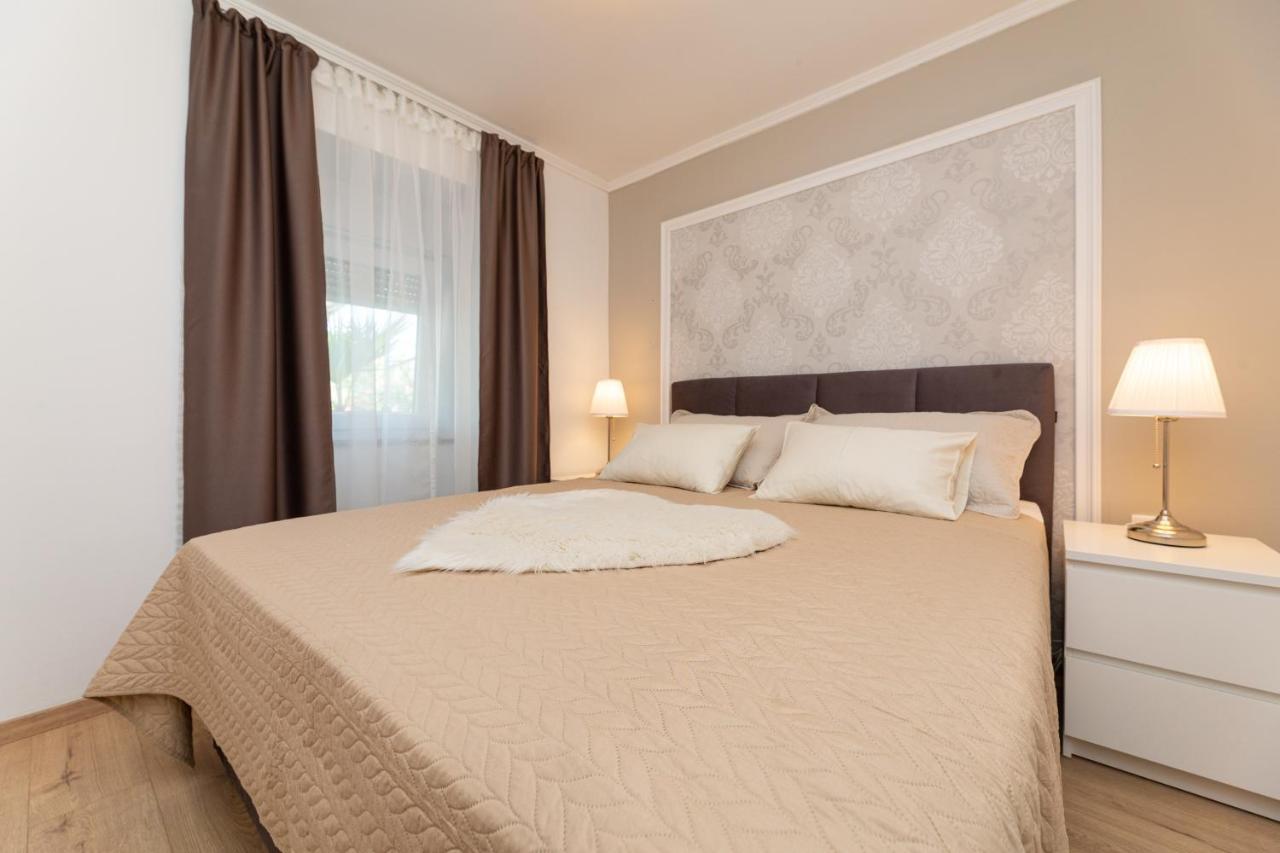 Apartment Miko Sveti Ivan Dobrinjski ภายนอก รูปภาพ