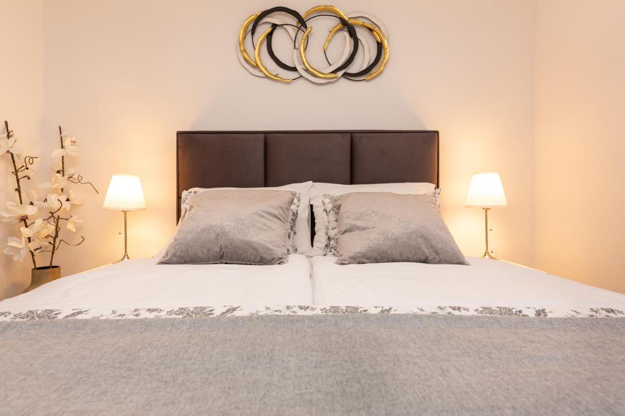 Apartment Miko Sveti Ivan Dobrinjski ภายนอก รูปภาพ