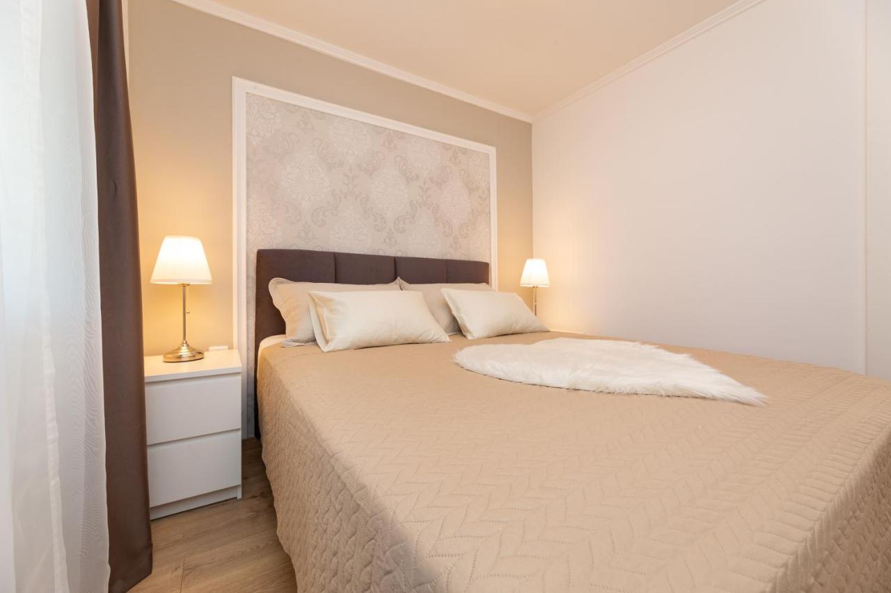 Apartment Miko Sveti Ivan Dobrinjski ภายนอก รูปภาพ