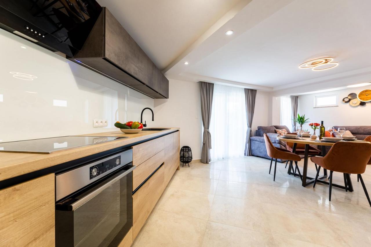 Apartment Miko Sveti Ivan Dobrinjski ภายนอก รูปภาพ