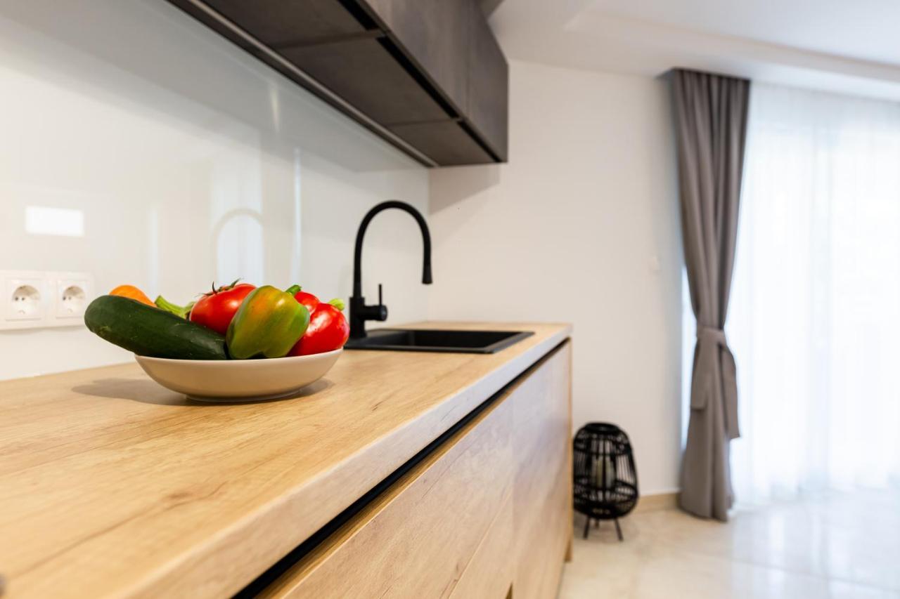 Apartment Miko Sveti Ivan Dobrinjski ภายนอก รูปภาพ