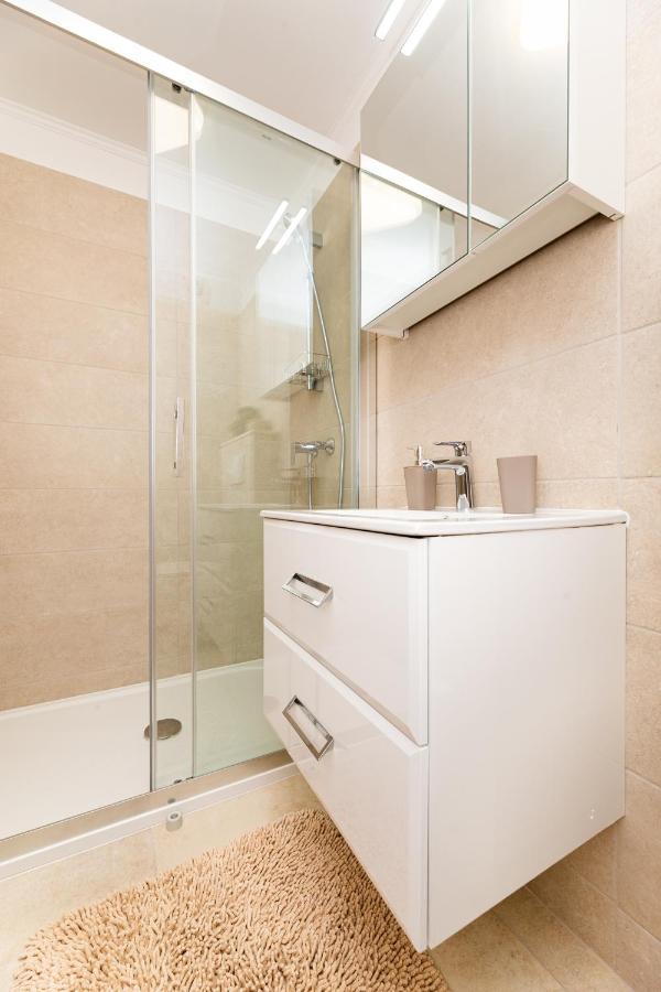 Apartment Miko Sveti Ivan Dobrinjski ภายนอก รูปภาพ